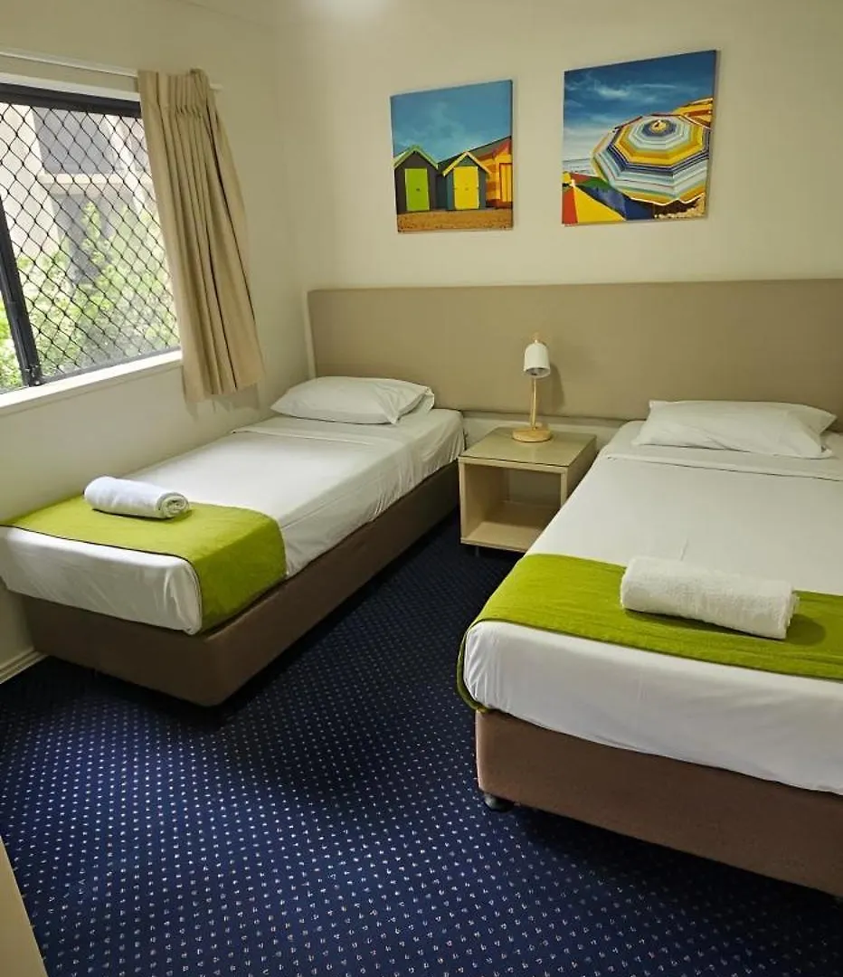 Apartment Ultimate Resort Getaway Pools, Waterslides And Steps From The Beach Gold Coast